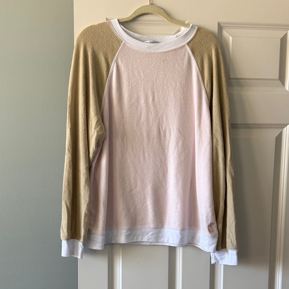 Wild fox large pullover